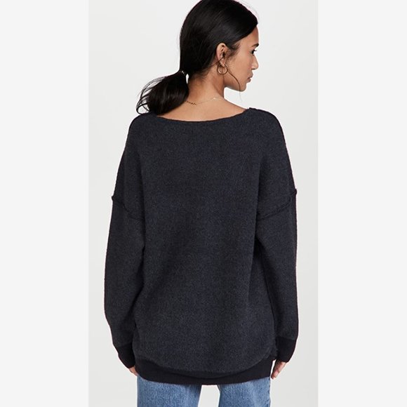FREE PEOPLE Sweater Weather Size XS V-Neck Oversized Black Thick Knit NEW $128 - Picture 3 of 9